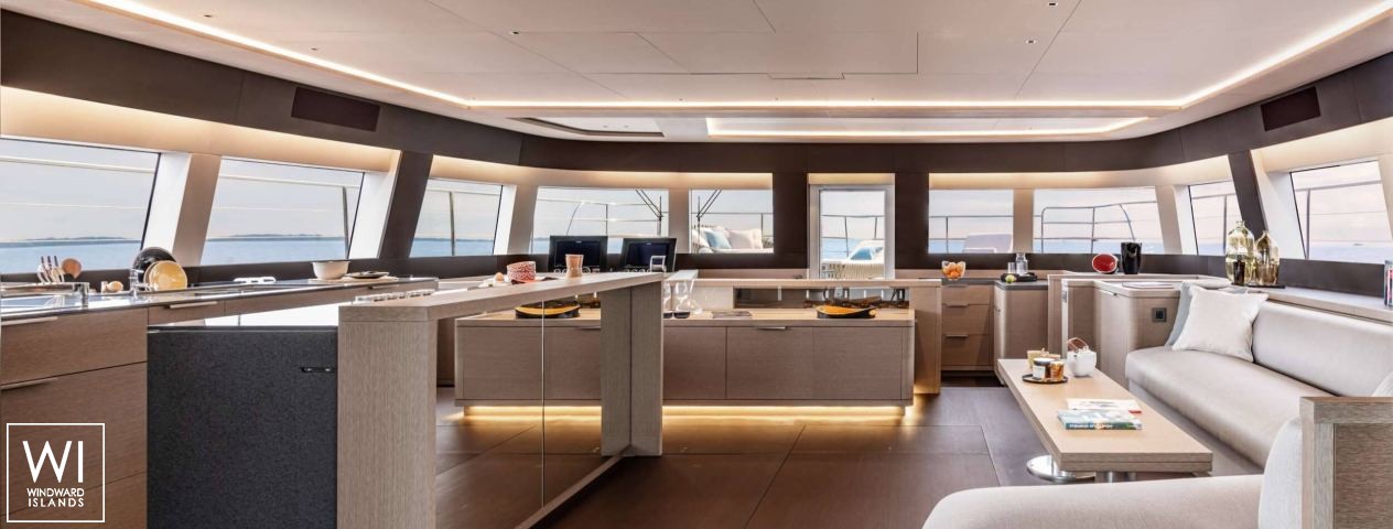 
																SIETE MARES																 5