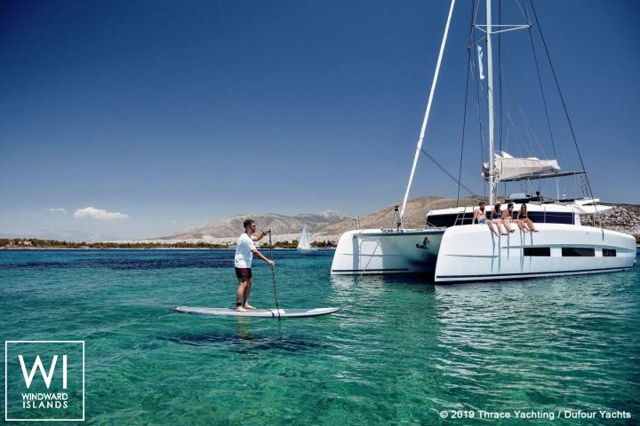 
																Dufour 48																 5