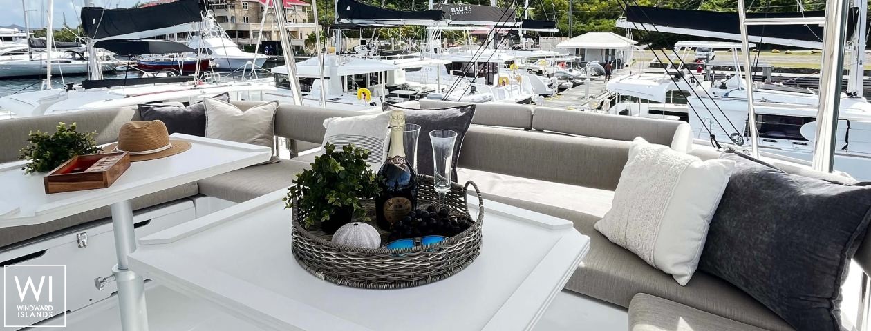 
																SEA BREEZE - FF																 3