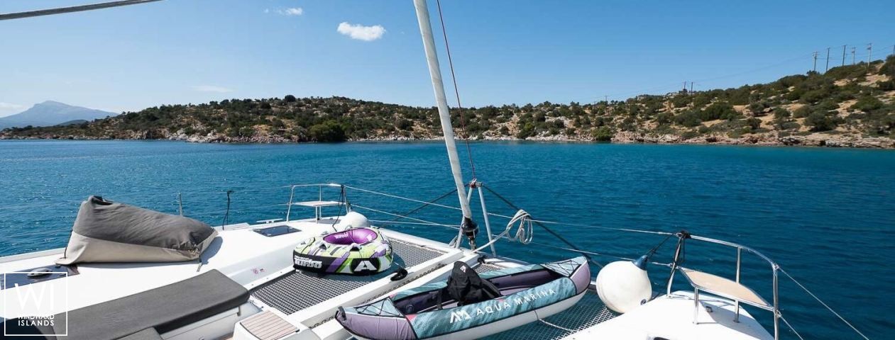 
																Lagoon 46																 4