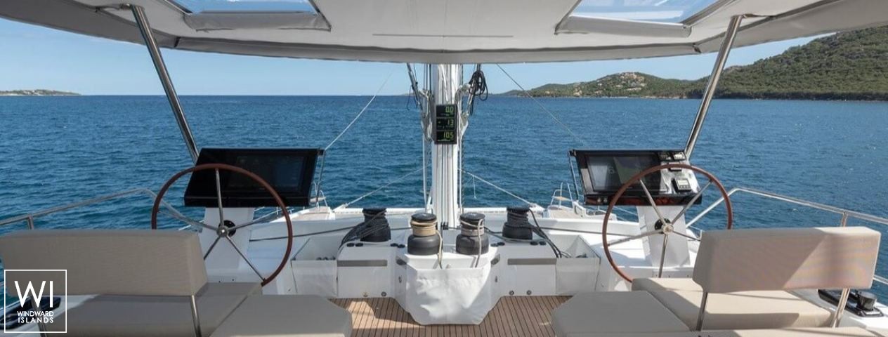 
																AQUA TIKI III 																 6