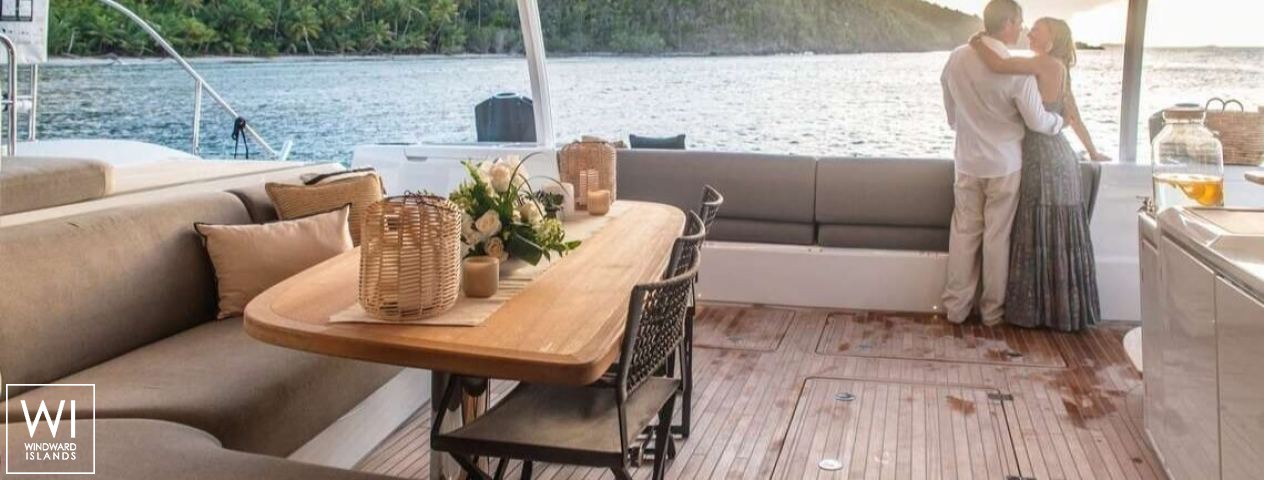 
																C’EST LA VIE																 1