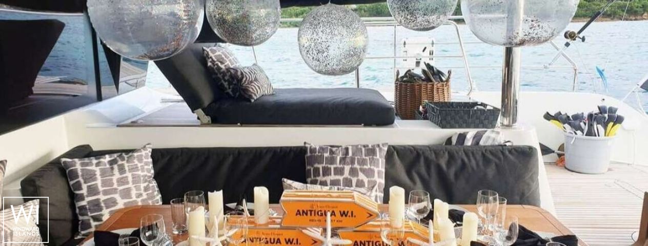 
																MARE BLU																 3