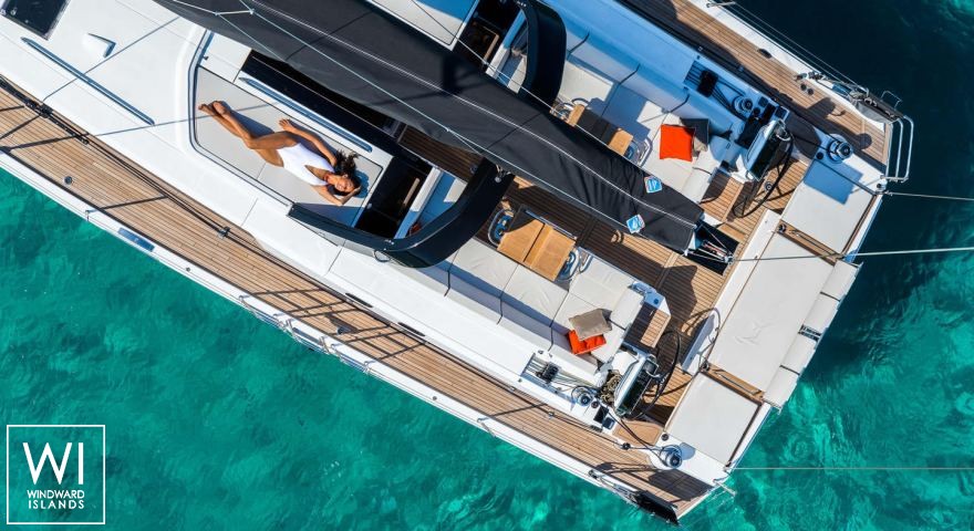 
																Oceanis  62																 3