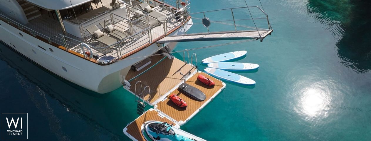 
																Love Story																 3