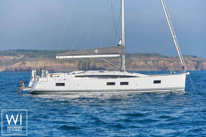 
																Jeanneau 51																 5