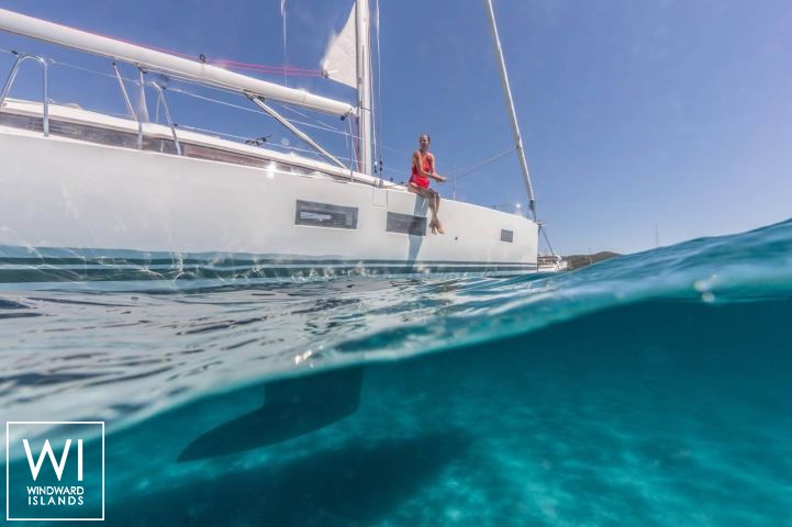 
																Jeanneau 51																 4