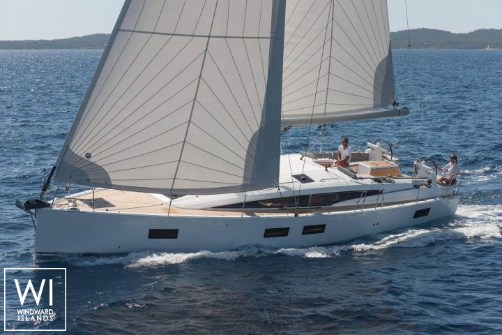 
																Jeanneau 51																 0