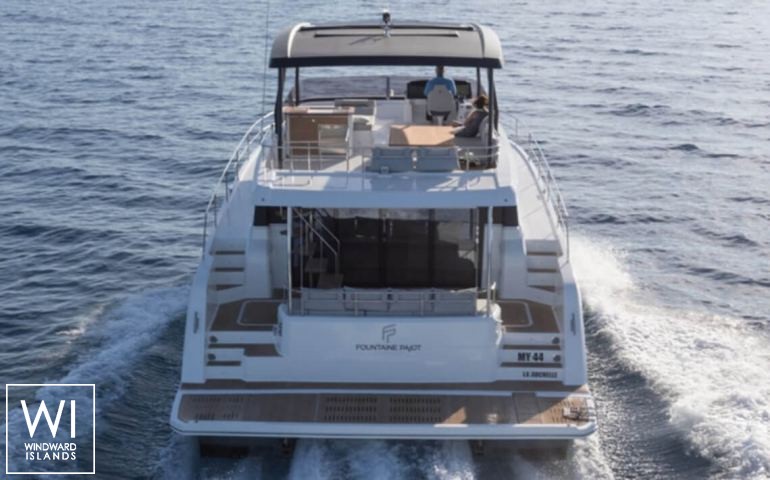 
																MY 48 Powercat																 1