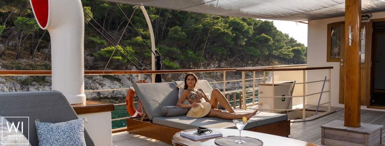 
																Gallant																 6