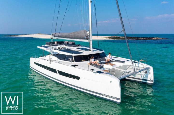 
																Aura 51																 2