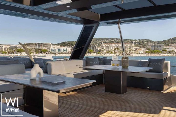 
																Full Moon																 4