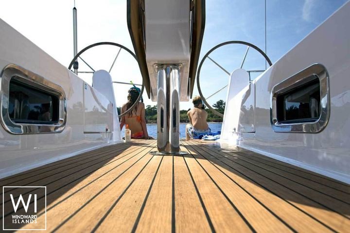 
																Bavaria 41																 2