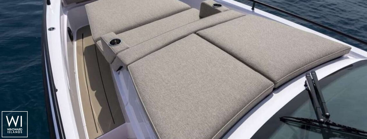 
																Yacht 39																 3