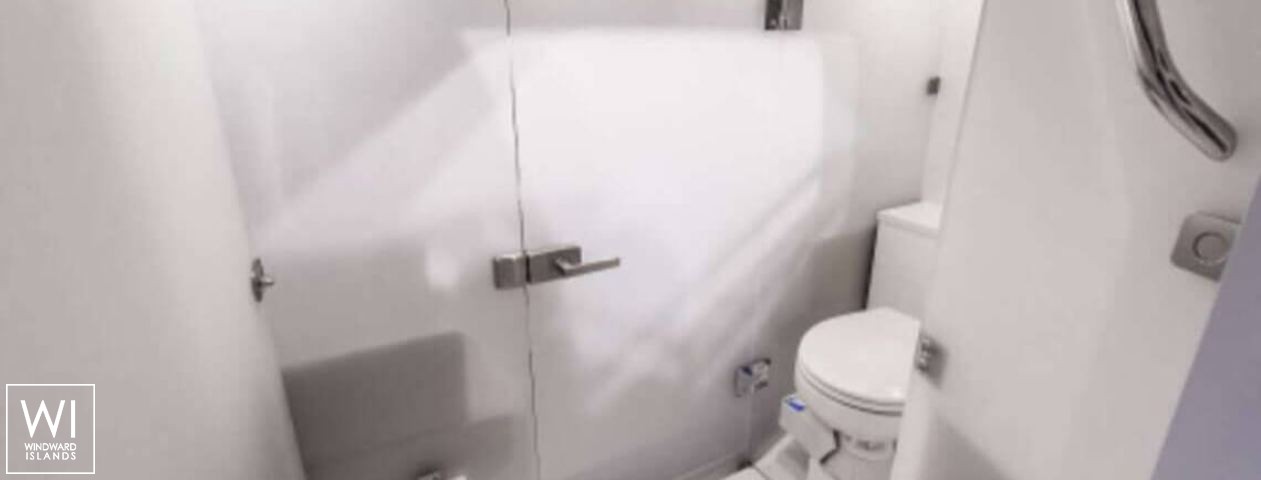 
																Yacht 39																 6