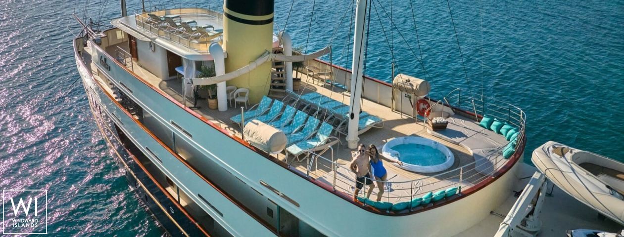 
																Casablanca 																 3