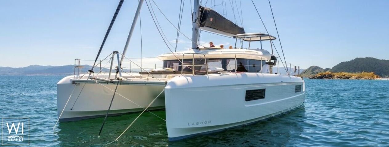 
																Lagoon 43																 0