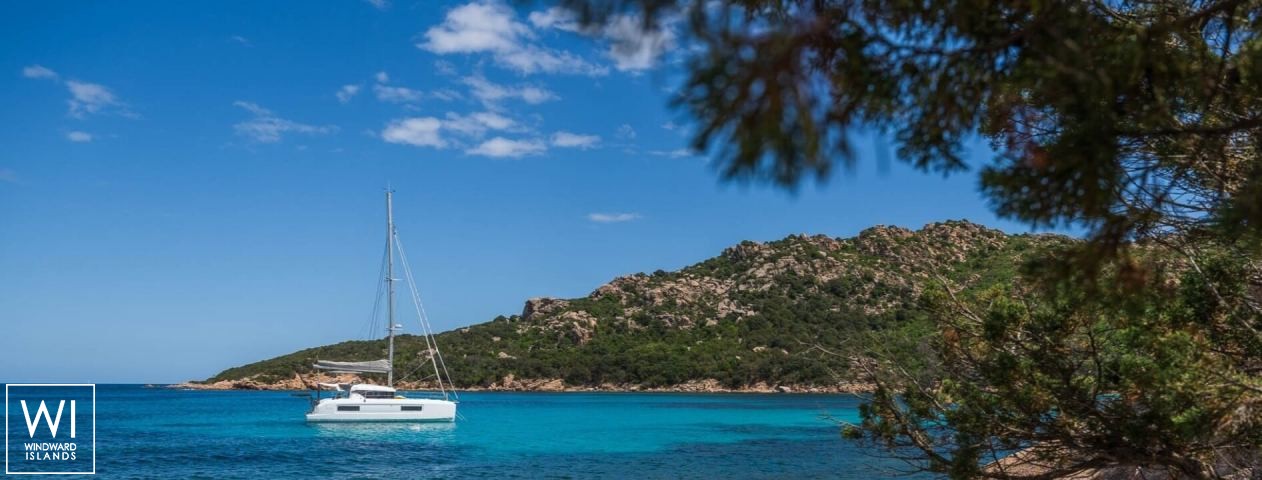 
																Lagoon 38																 5