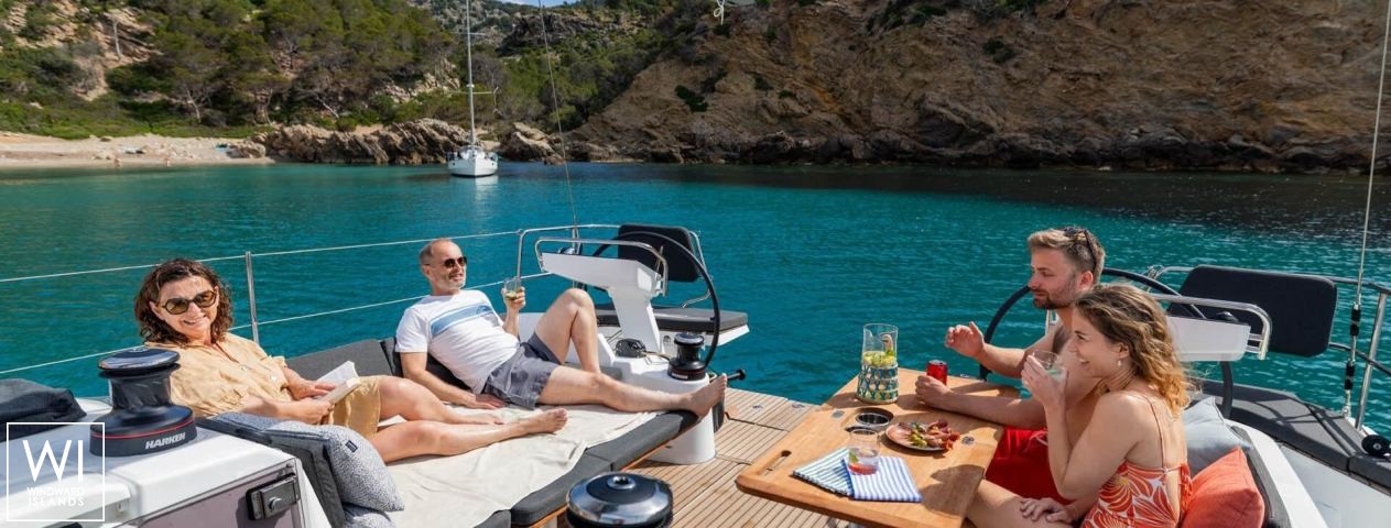 
																Sun Odyssey 455																 6