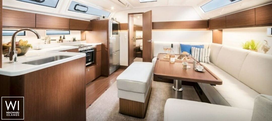 
																Bavaria 46 																 5