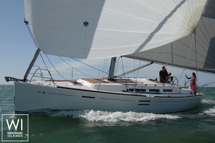 
																Dufour 40E																 0
