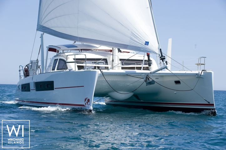 
																Catana 42																 1