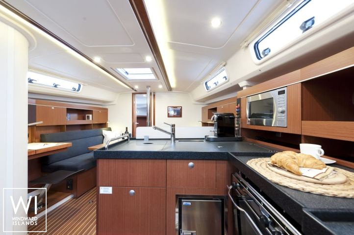 
																Hanse 385																 2