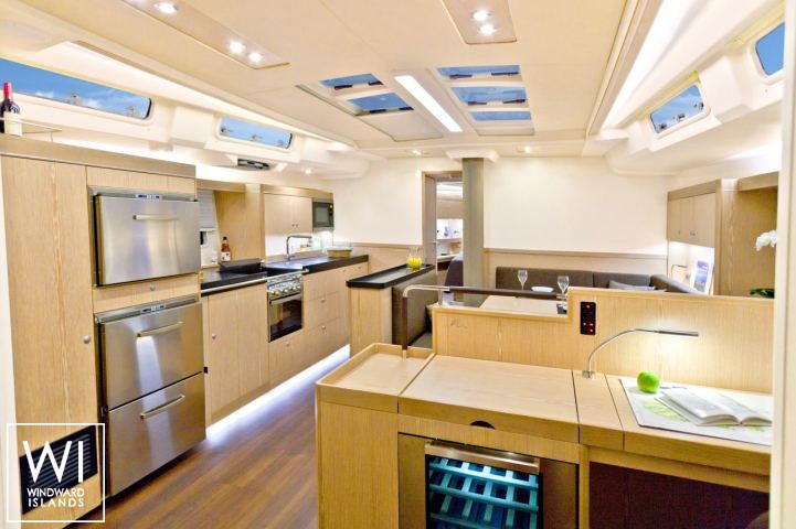 
																Hanse 575																 3