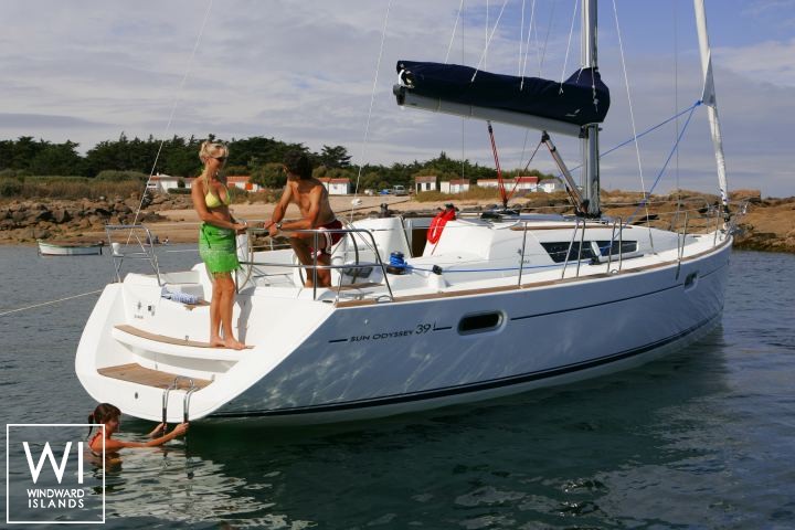 
																Sun Odyssey 39i																 1