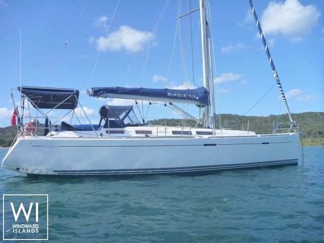 
																Dufour 425																 2