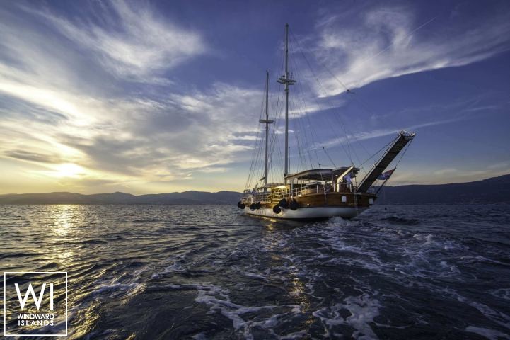 
																Libra																 1