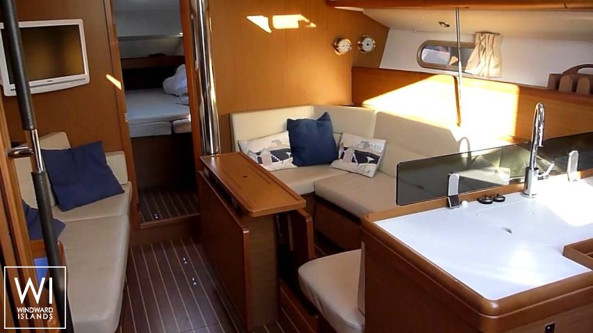 
																Sun Odyssey 42i																 1