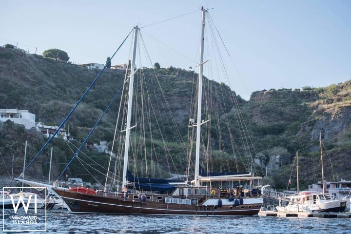 
																Gelidonya II																 4