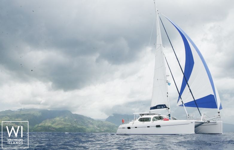 Privilege-catamaran Privilege 585 Exterior 1