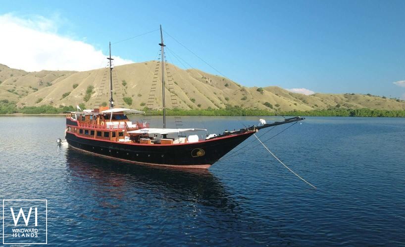Custom Ketch 42m Exterior 1