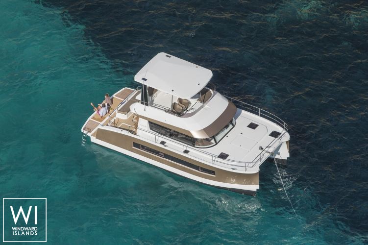Fountaine-pajot My 37 Exterior 1