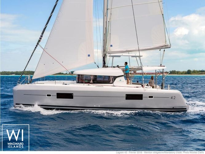 Lagoon-catamaran Lagoon 42 Exterior 1