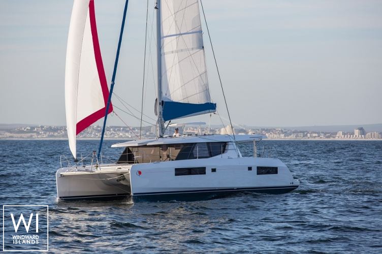 Robertson-caines Leopard 454 Exterior 1