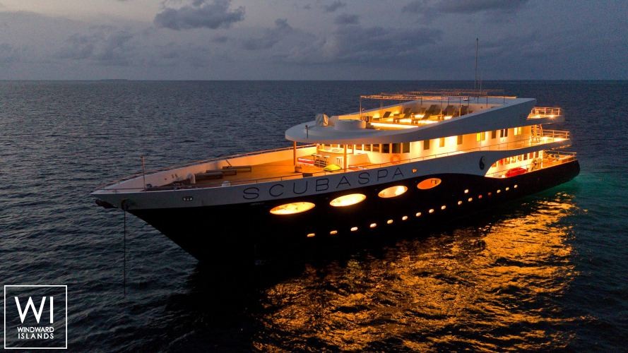 Custom Motoryacht 50m Exterior 1
