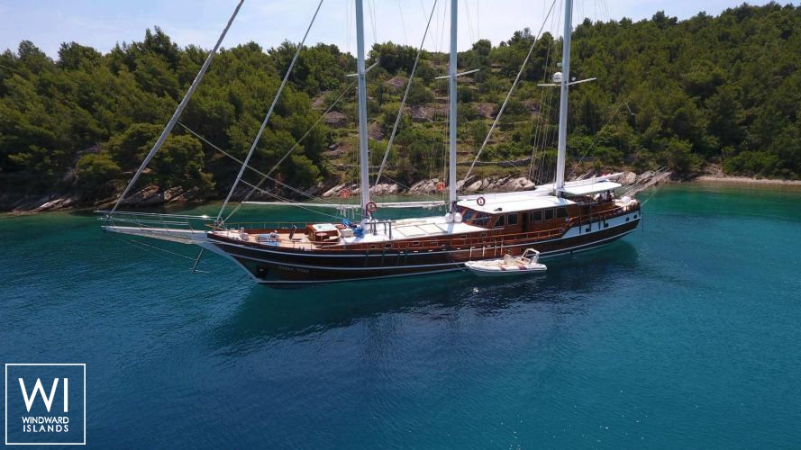 Custom Gulet 34m Exterior 1