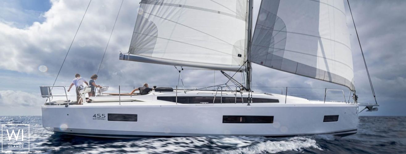 Jeanneau Sunodyssey 455 Exterior 1
