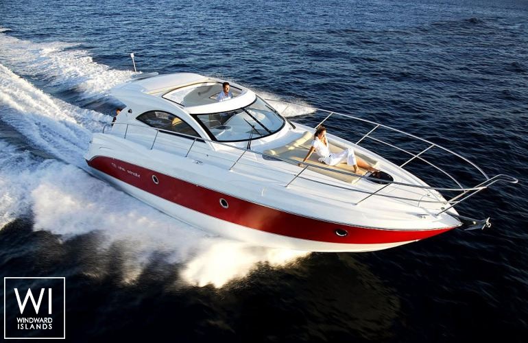 Beneteau Montecarlo 42 Exterior 1