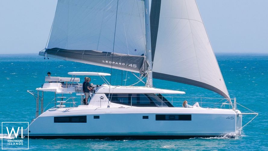 Robertson-caines Leopard 45 Exterior 1