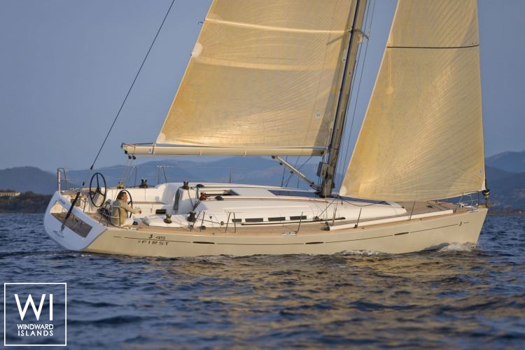 Beneteau First 45 Exterior 1