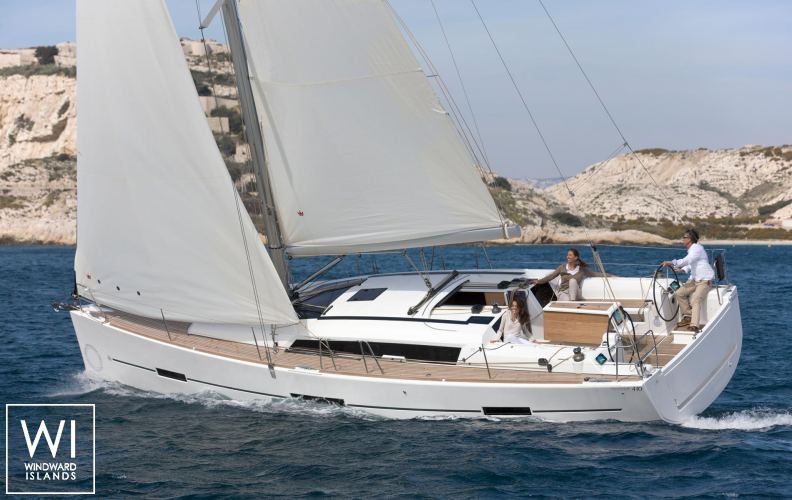 Dufour-yachts Dufour 410 Exterior 1